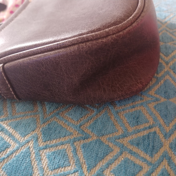 Small pouch wristlet - Picture 3 of 5